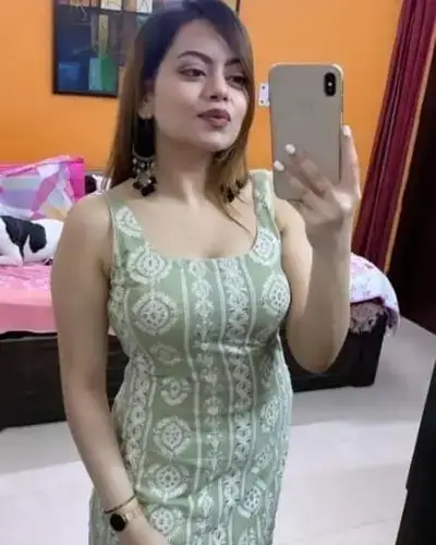 Call Girl in Khirkiya